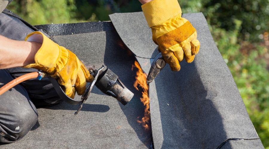 Professional flood damage restoration services in Hernshaw, WV